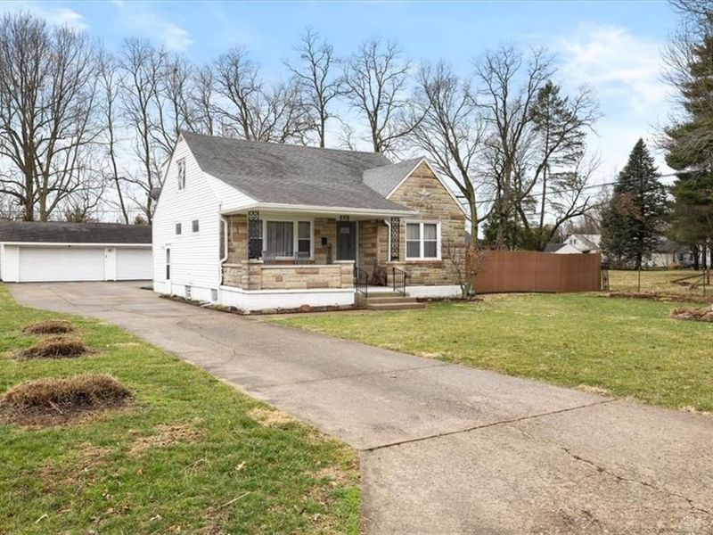 21 Medway Drive, Bethel Township, OH 45341 Photo 3