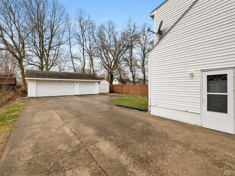 21 Medway Drive, Bethel Township, OH 45341 Photo 48