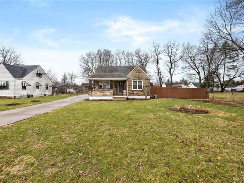 21 Medway Drive, Bethel Township, OH 45341 Photo 5