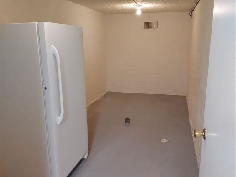 1329 Valley View Drive, Youngstown, OH 44512 Photo 23