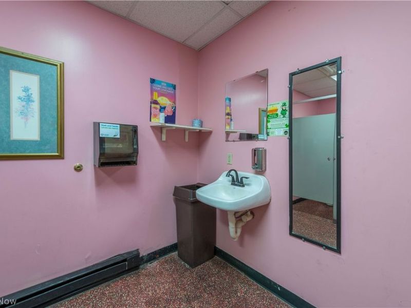 900 Broadway, Lorain, OH 44052 Photo 35