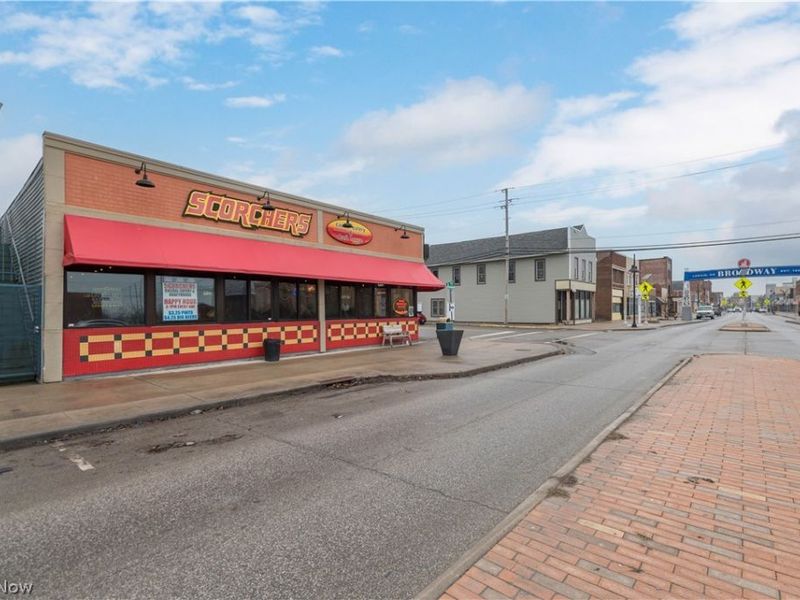 900 Broadway, Lorain, OH 44052 Photo 5