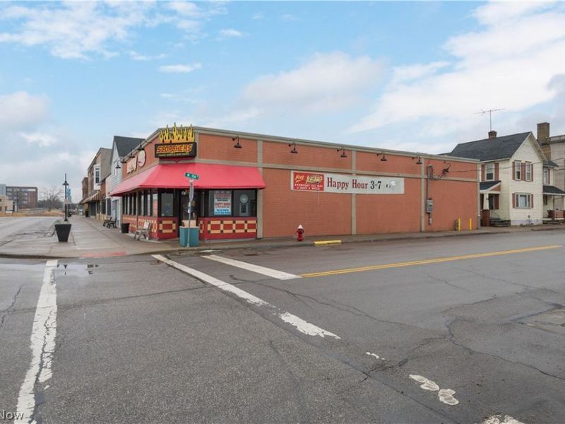 900 Broadway, Lorain, OH 44052 Photo 6