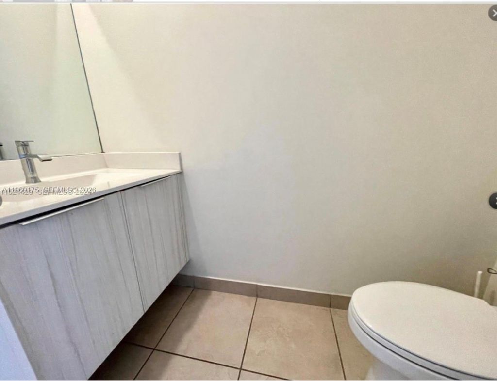 9117 NW 159th St, Miami Lakes, FL 33018 Photo