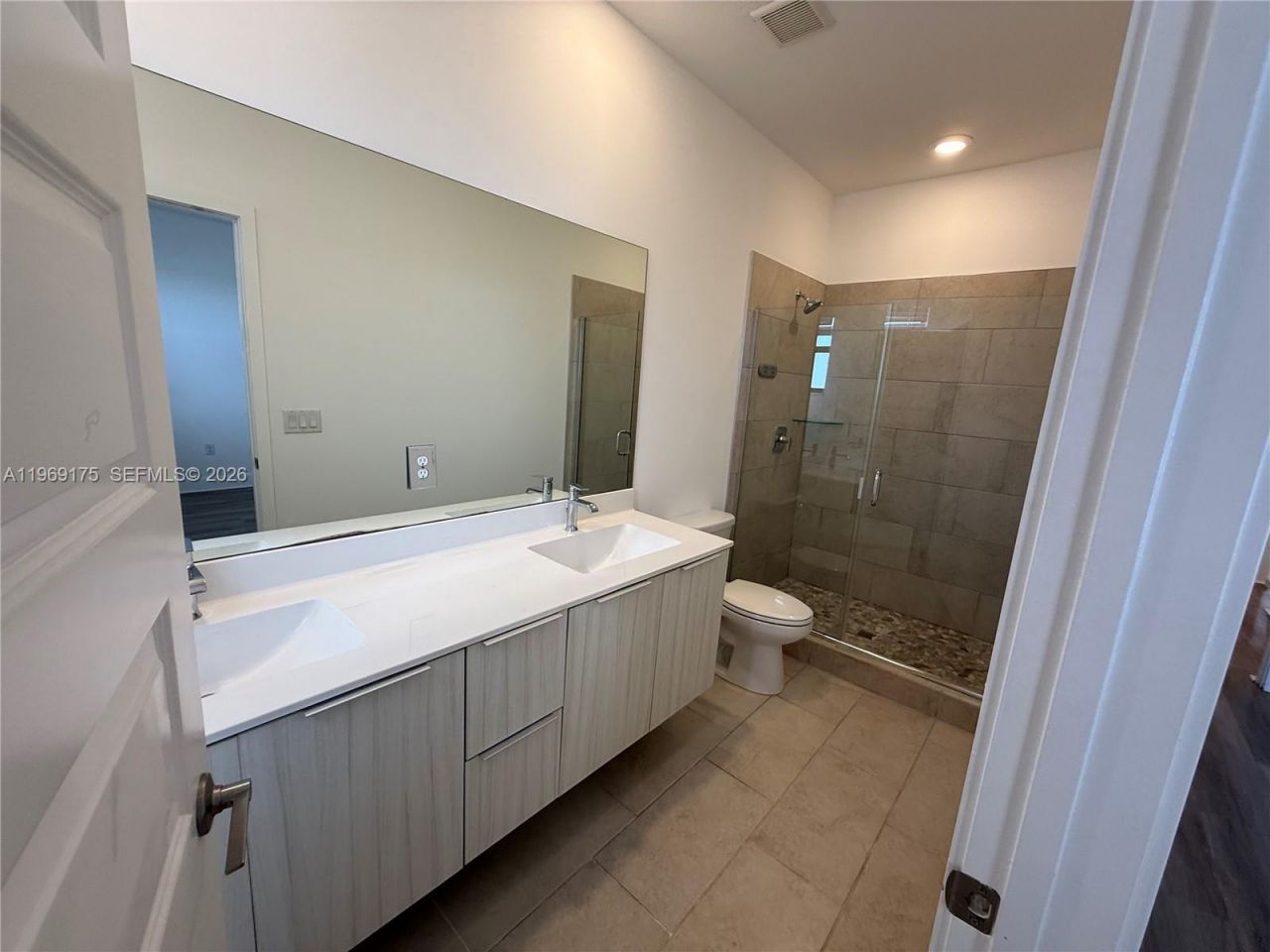 9117 NW 159th St, Miami Lakes, FL 33018 Photo