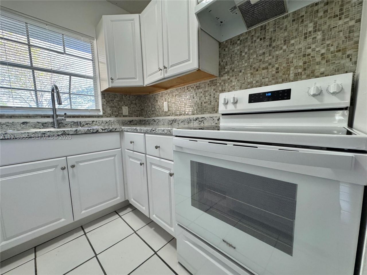 4140 Woodside Dr, Unit 107, Coral Springs, FL 33065 Photo