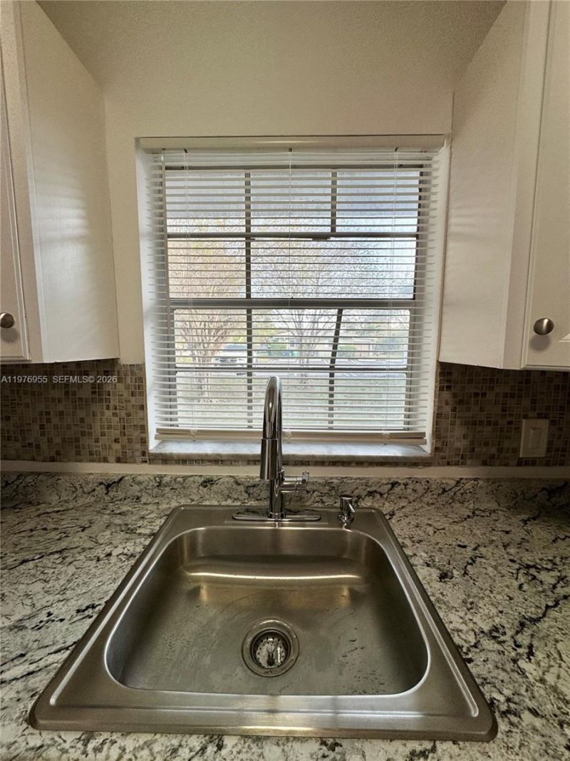 4140 Woodside Dr, Unit 107, Coral Springs, FL 33065 Photo