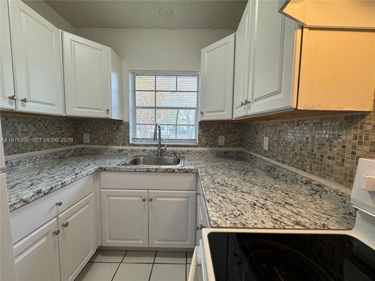 4140 Woodside Dr, Unit 107, Coral Springs, FL 33065 Photo