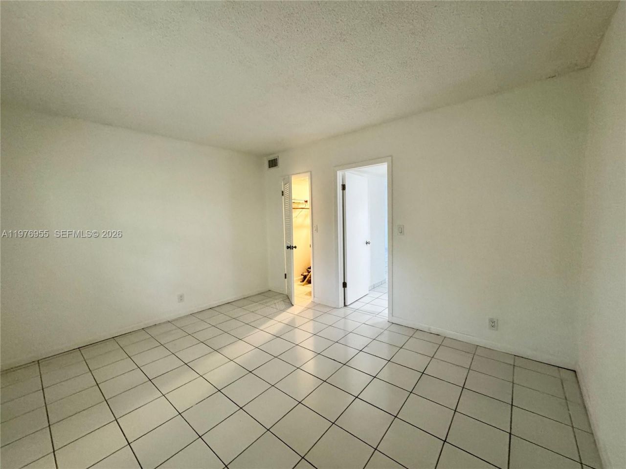4140 Woodside Dr, Unit 107, Coral Springs, FL 33065 Photo