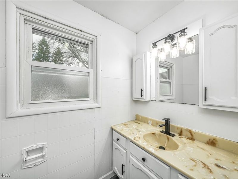 270 Durst Drive NW, Warren, OH 44483 Photo 10