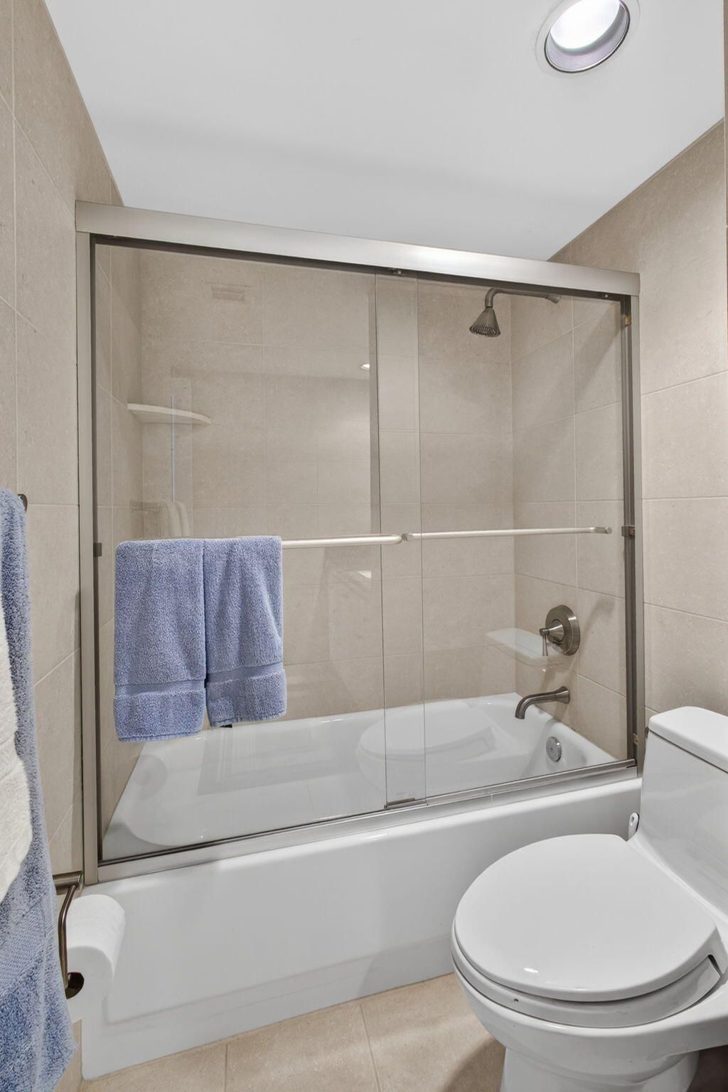 5510 N Ocean Drive, Unit 26c, Singer Island, FL 33404 Photo