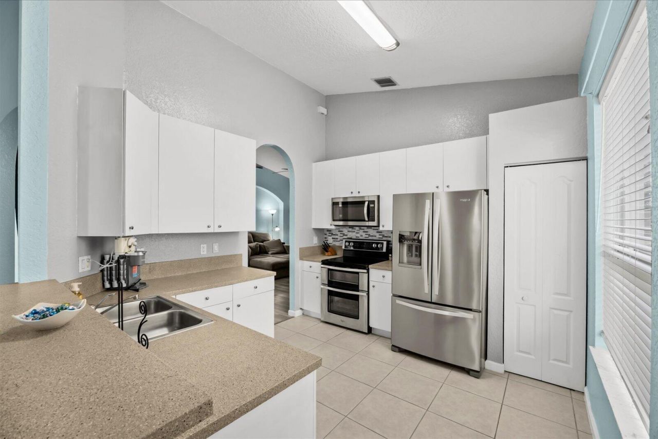 5738 Sunberry Circle, Fort Pierce, FL 34951 Photo