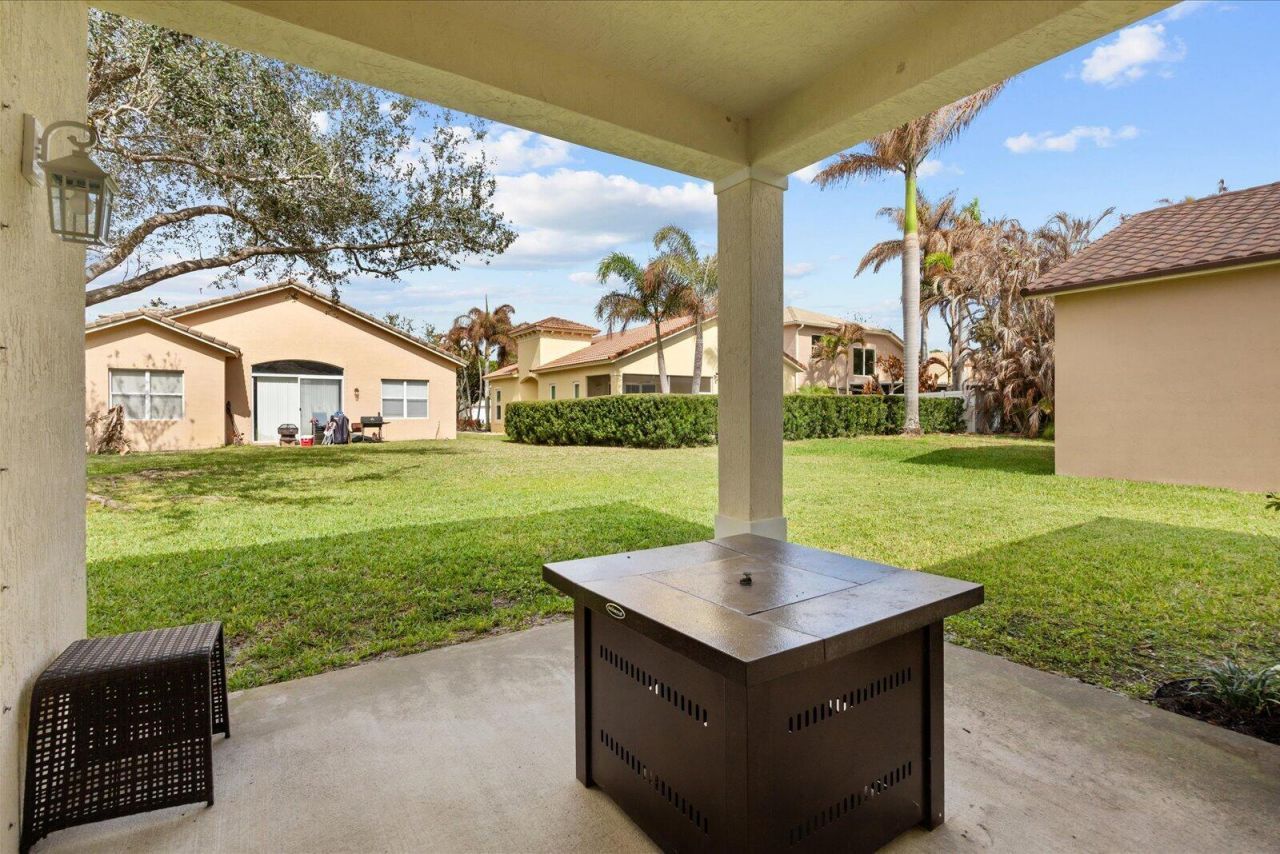 5738 Sunberry Circle, Fort Pierce, FL 34951 Photo