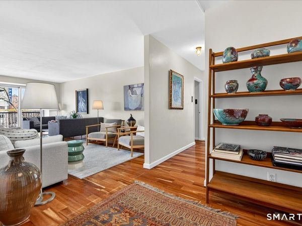 100 York, Unit 5D, New Haven, CT 06511