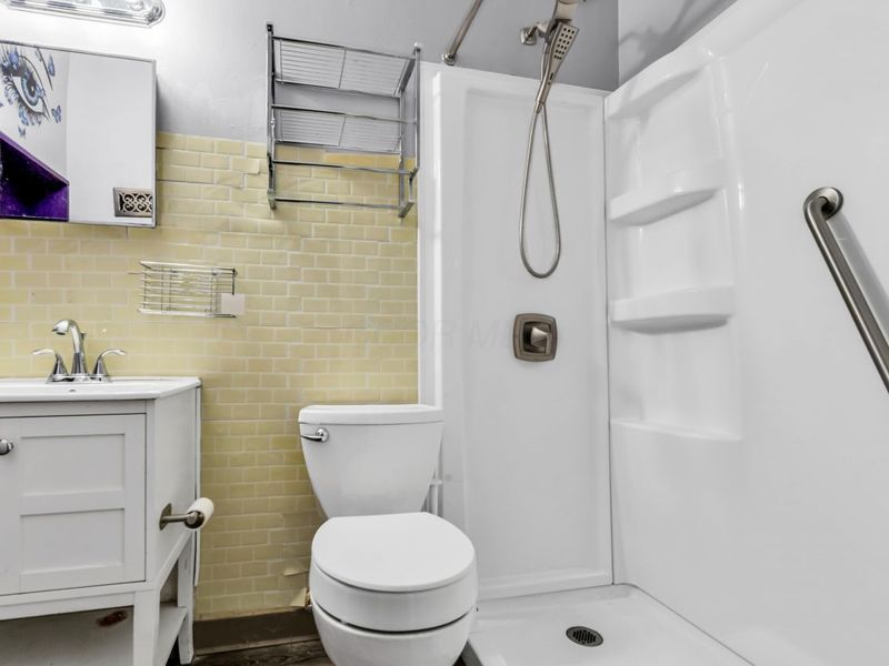 3959 Carlton Avenue , Columbus, OH 43227 Photo 17