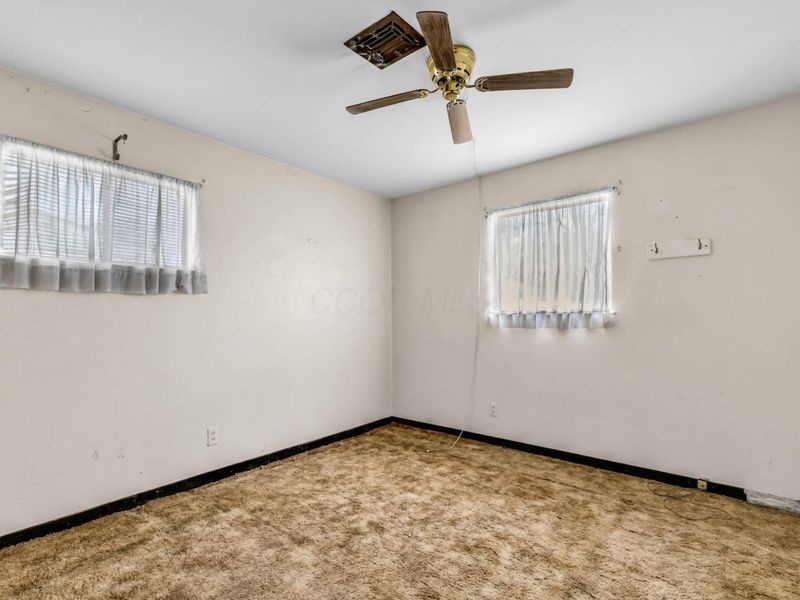 3959 Carlton Avenue , Columbus, OH 43227 Photo 23