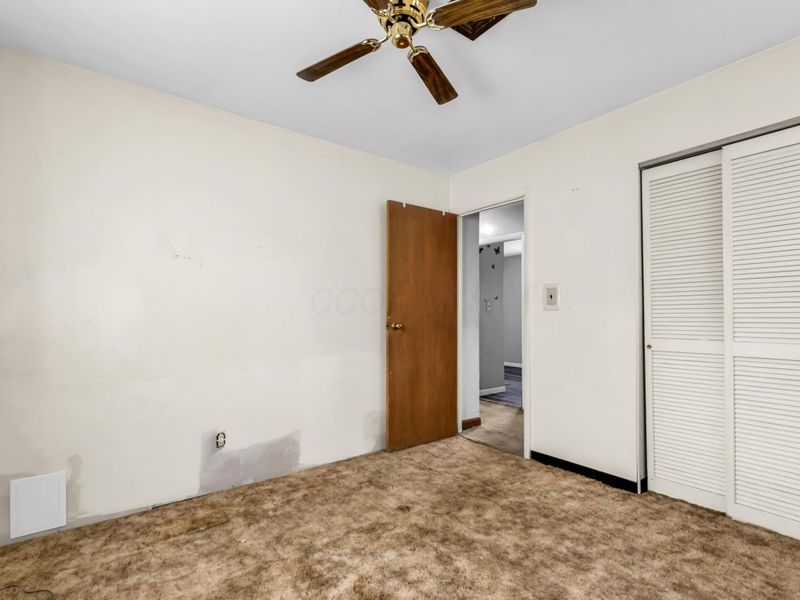 3959 Carlton Avenue , Columbus, OH 43227 Photo 25