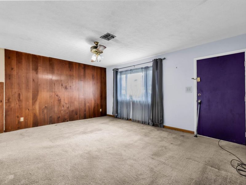 3959 Carlton Avenue , Columbus, OH 43227 Photo 5