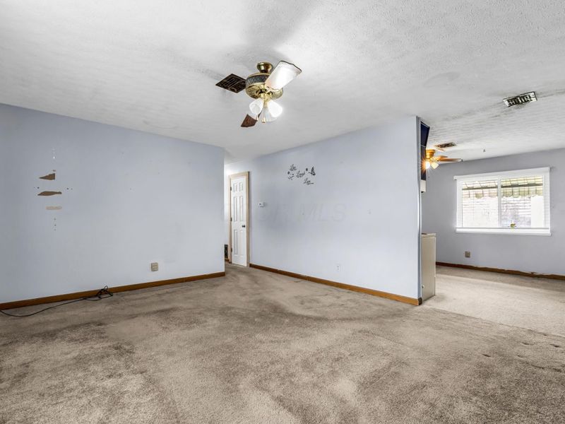 3959 Carlton Avenue , Columbus, OH 43227 Photo 8