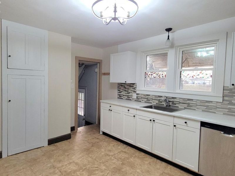 937 Main Street, Huron, OH 44839 Photo 12