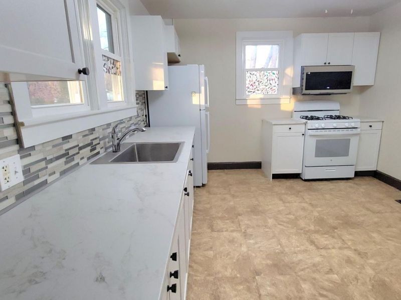 937 Main Street, Huron, OH 44839 Photo 14