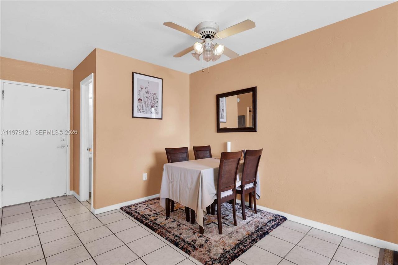 2600 NE 135th St, Unit 3C-A, North Miami, FL 33181 Photo