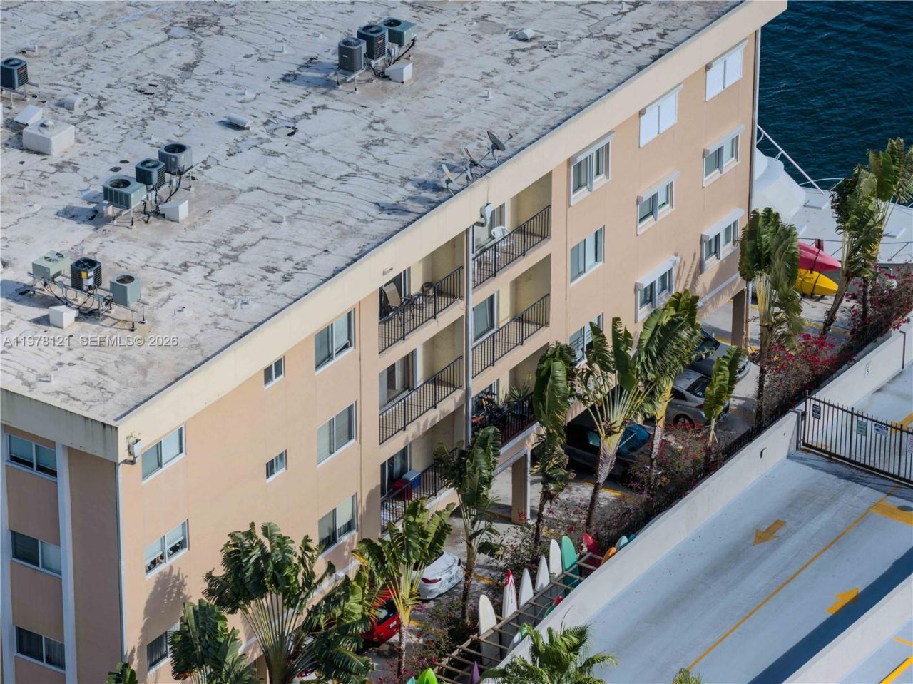 2600 NE 135th St, Unit 3C-A, North Miami, FL 33181 Photo