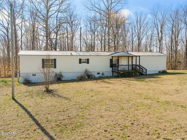 200 Concord Road, Decaturville, TN 38329