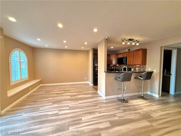 9325 W Desert Inn Road , Unit 145, Las Vegas, NV 89117