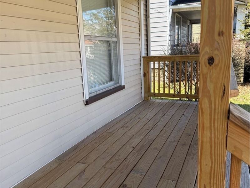 54 Spring Street, Struthers, OH 44471 Photo 3