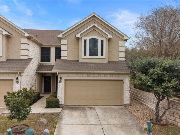 3300 Forest Creek DR, Unit 47, Round Rock, TX 78664