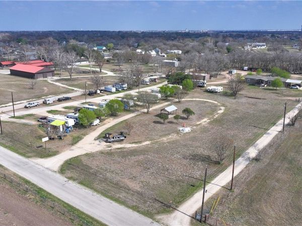 501, 505, 509 Lakeview Trail , McQueeney, TX 78123