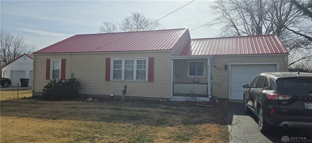 411 E South Street, Gratis, OH 45330 Main Photo