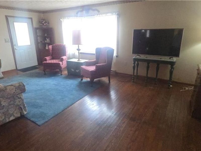 411 E South Street, Gratis, OH 45330 Photo 9