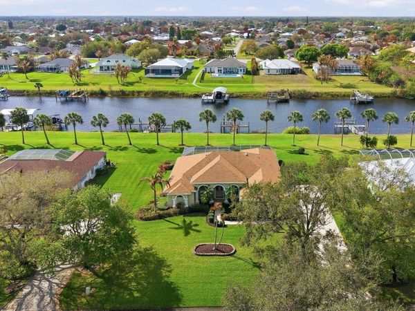 2634 SW River Shore Drive, Port St. Lucie, FL 34984