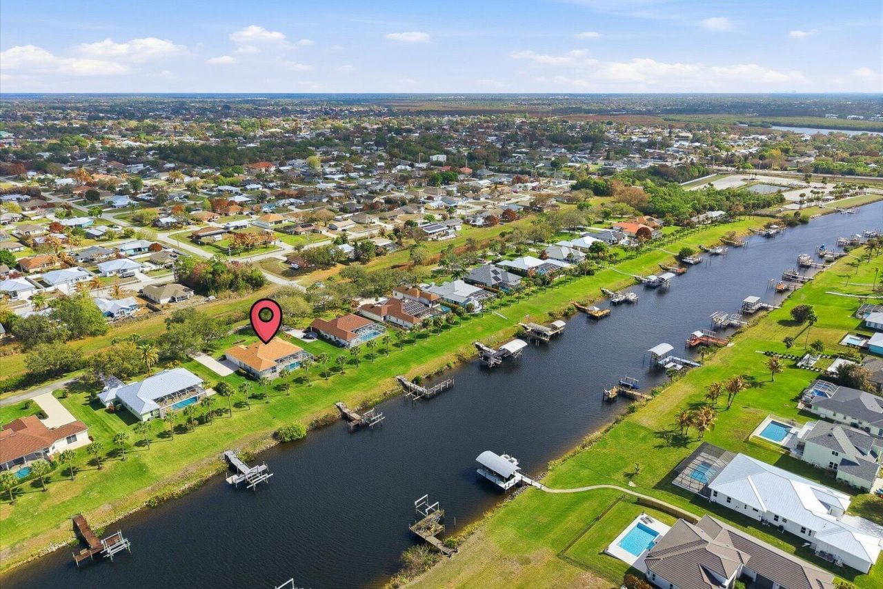 2634 SW River Shore Drive, Port Saint Lucie, FL 34984 Photo