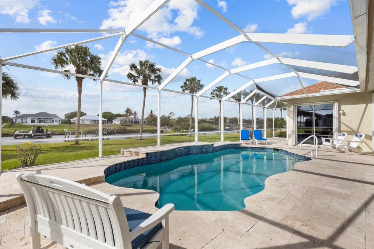 2634 SW River Shore Drive, Port Saint Lucie, FL 34984 Photo