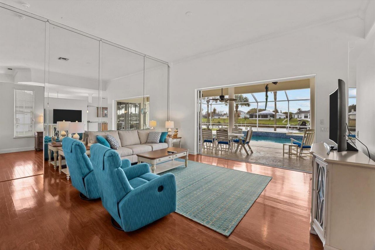 2634 SW River Shore Drive, Port Saint Lucie, FL 34984 Photo