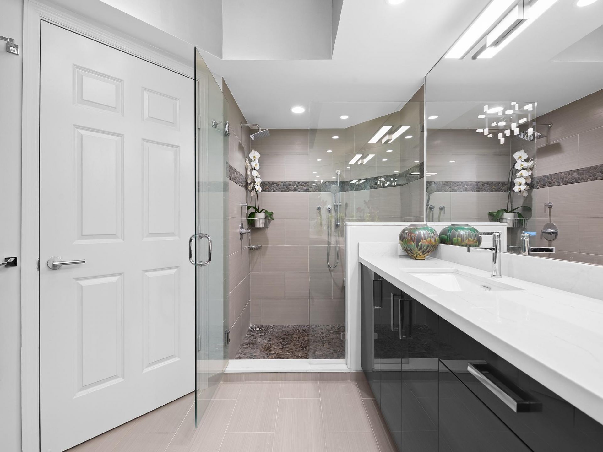 411 N New River Drive, Unit 502, Fort Lauderdale, FL 33301 Photo