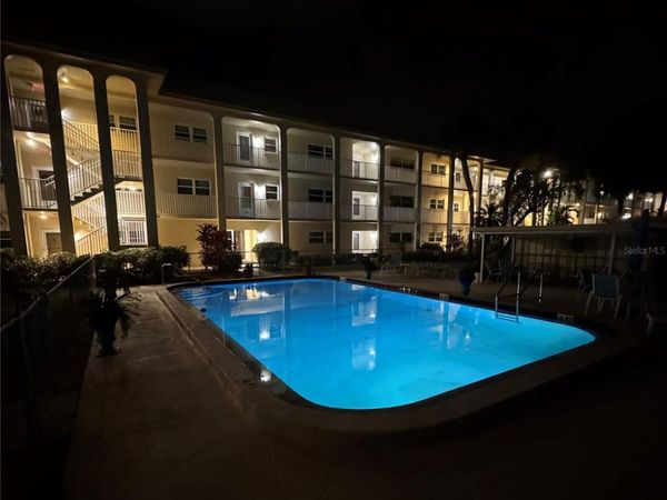 3850 13TH AVENUE N, Unit 212, ST PETERSBURG, FL 33713