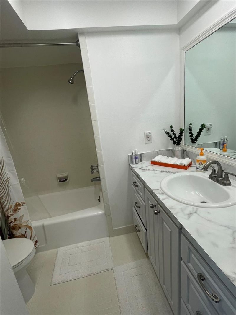3850 13th Avenue N, Unit 212, Saint Petersburg, FL 33713 Photo