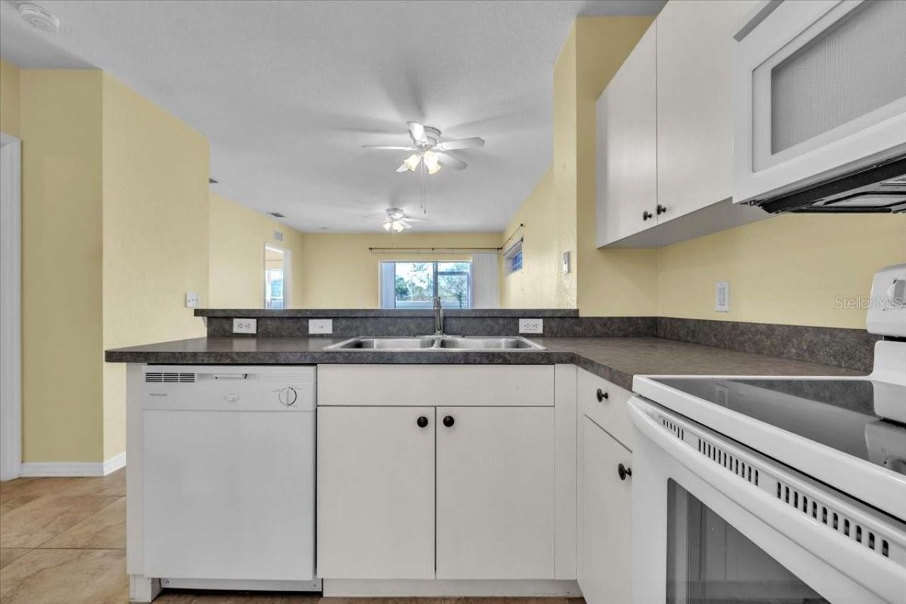 2061 Willow Hammock Circle, Unit 104, Punta Gorda, FL 33983 Photo