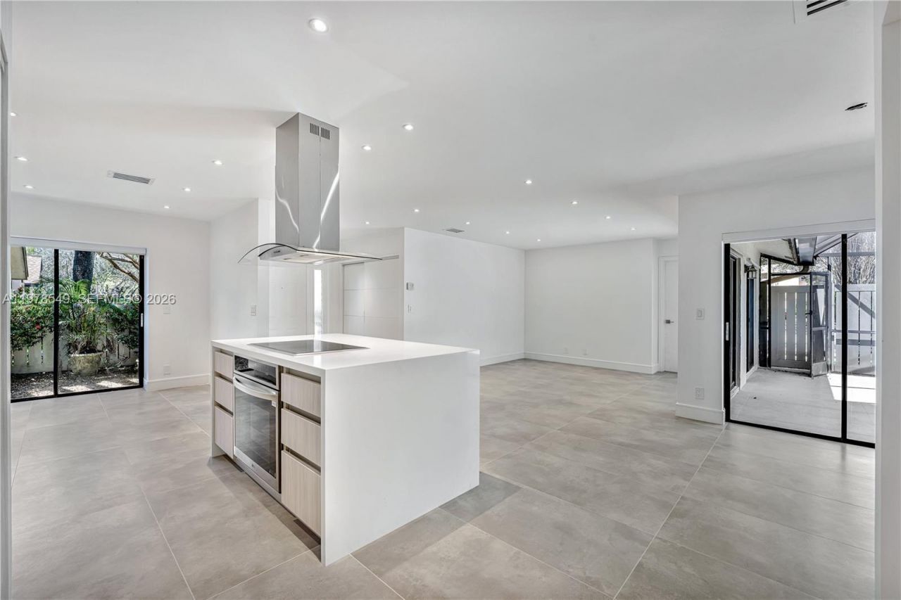 2616 N Carambola Cir N , Unit 1702, Coconut Creek, FL 33066 Photo