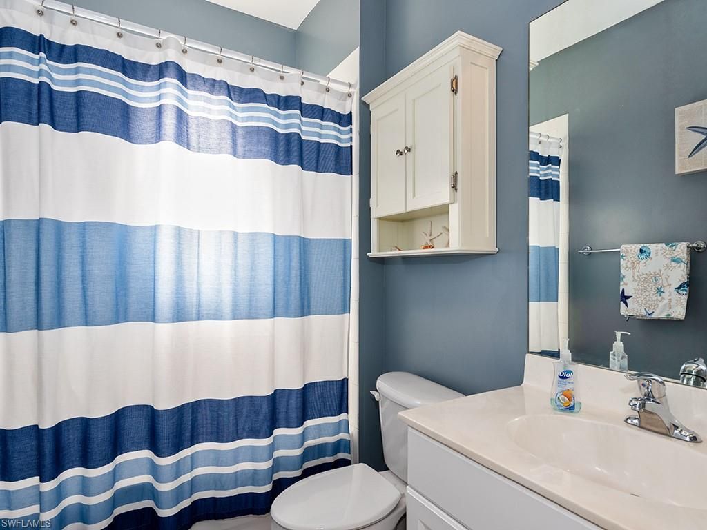 6215 Wilshire Pines Cir, Unit 1601, Naples, FL 34109 Photo