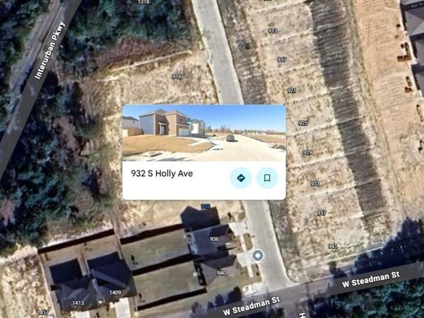 932 S Holly Avenue, Sherman, TX 75092