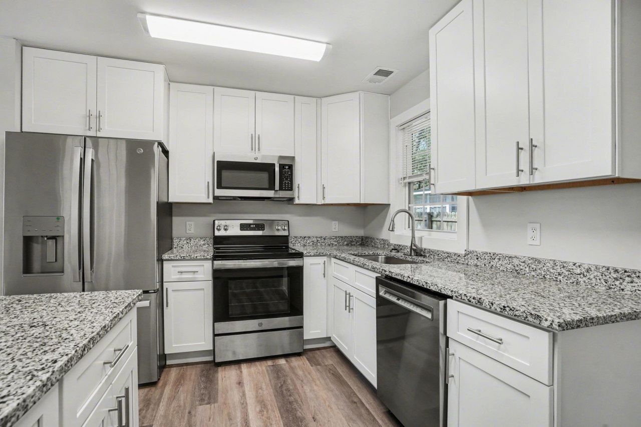 419 Pine Dr. N Photo 16