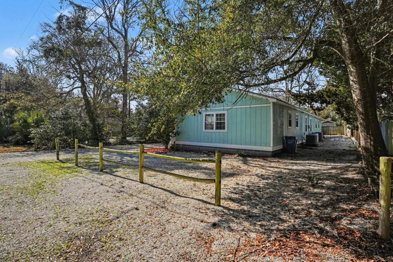 419 Pine Dr. N Photo 6