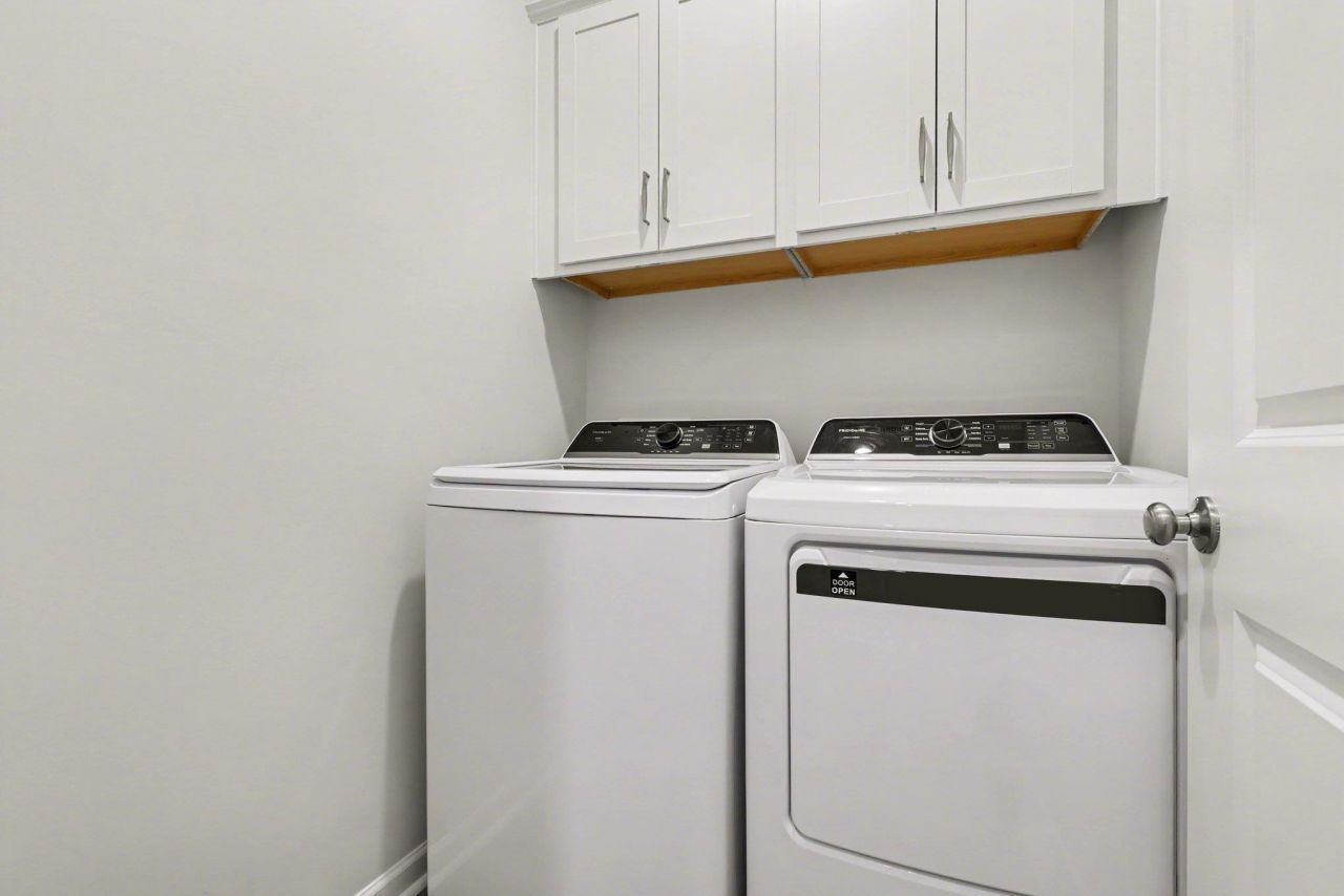 427 Mcgarry Dr. Photo 25