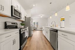 427 Mcgarry Dr. photo 4