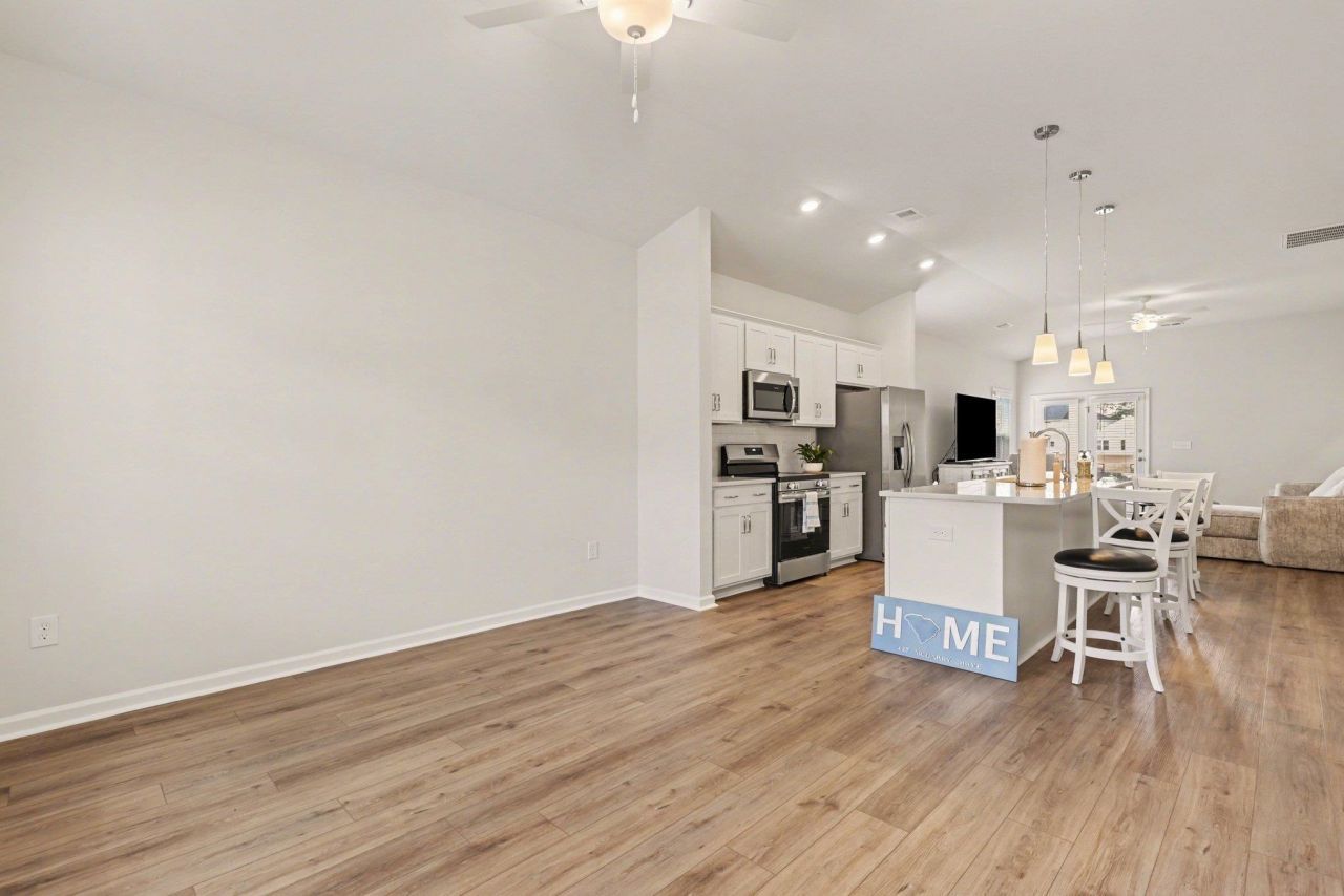 427 Mcgarry Dr. Photo 9